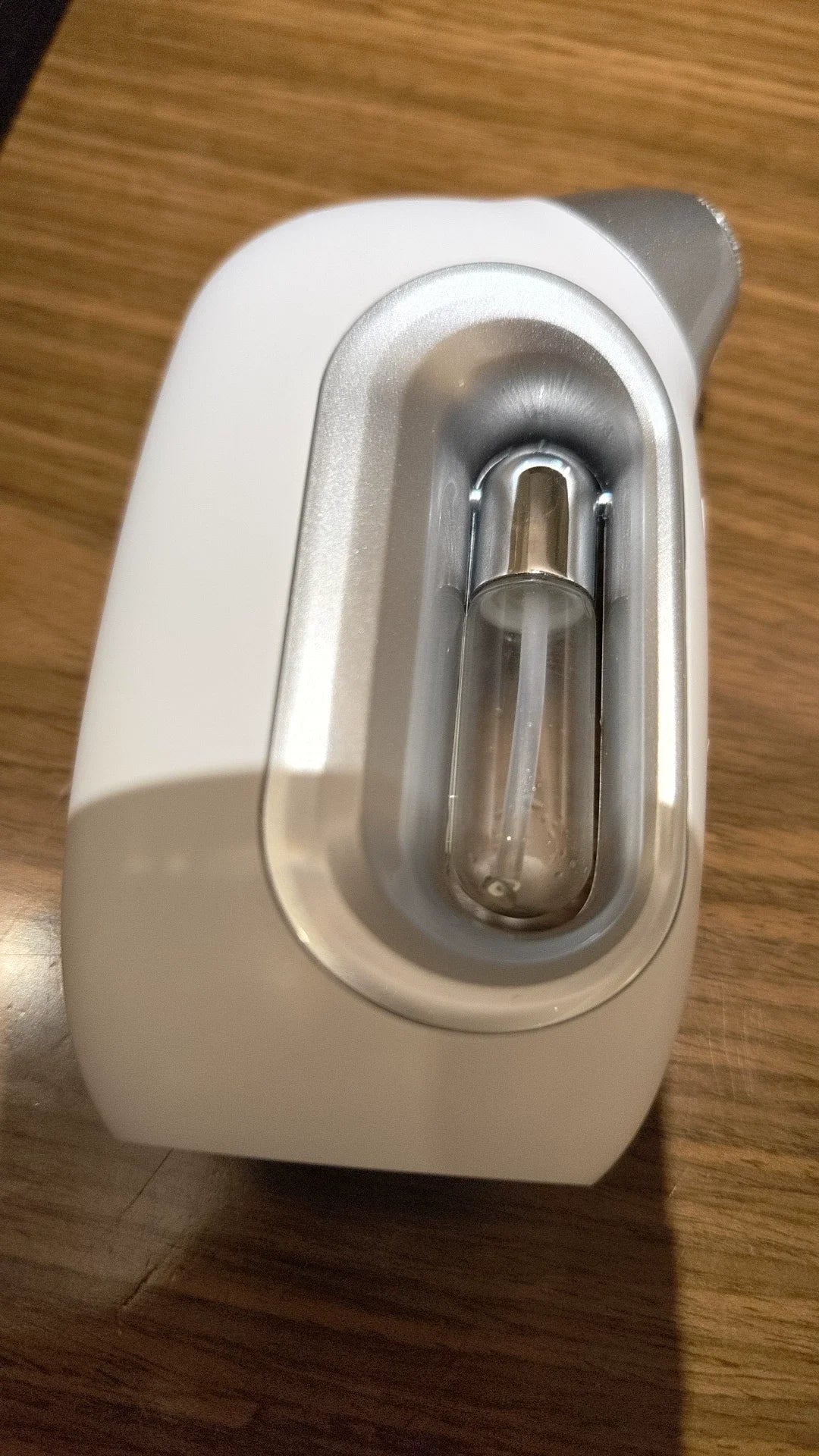 Handheld High Pressure Hydrating Facial Steamer Nano Ionic Mist Sprayer 5ml Detachable Essence Bottle Long-lasting Moisture Lock